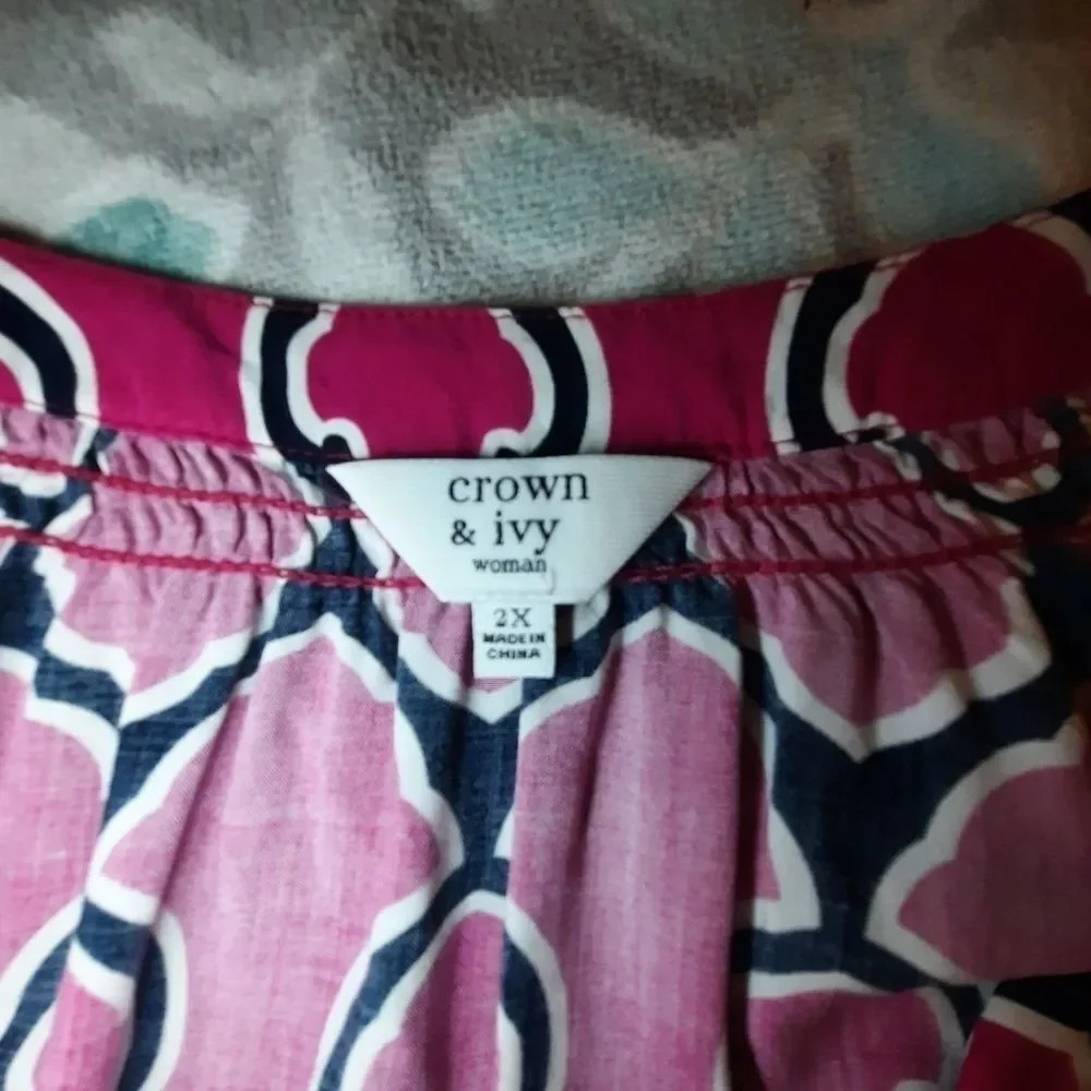 crown & ivy Pink and Blue Blouse - Picture 6 of 9